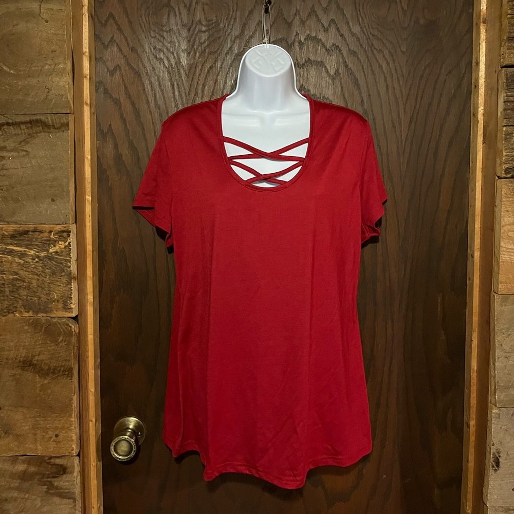 Red criss-cross strap t shirt